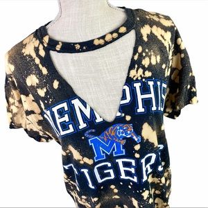 Memphis Tigers Bleached Distressed TShirt Sz L